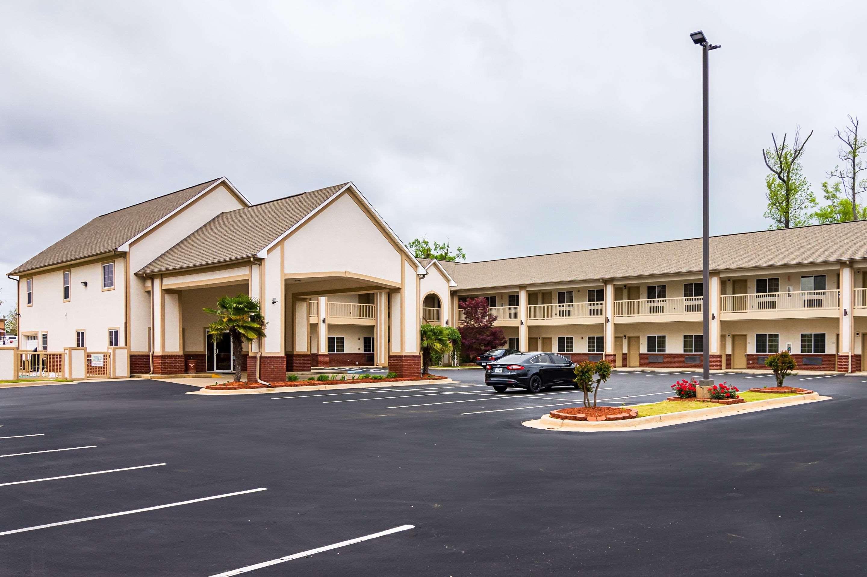 Econo Lodge Inn & Suites Bryant Exterior foto